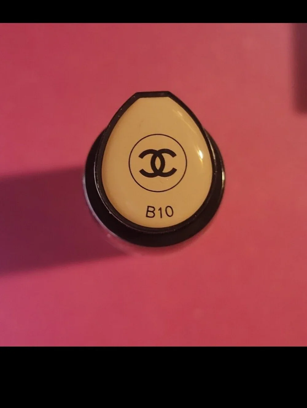 Chanel Ultra Le Teint Flawless Finish Foundation B10